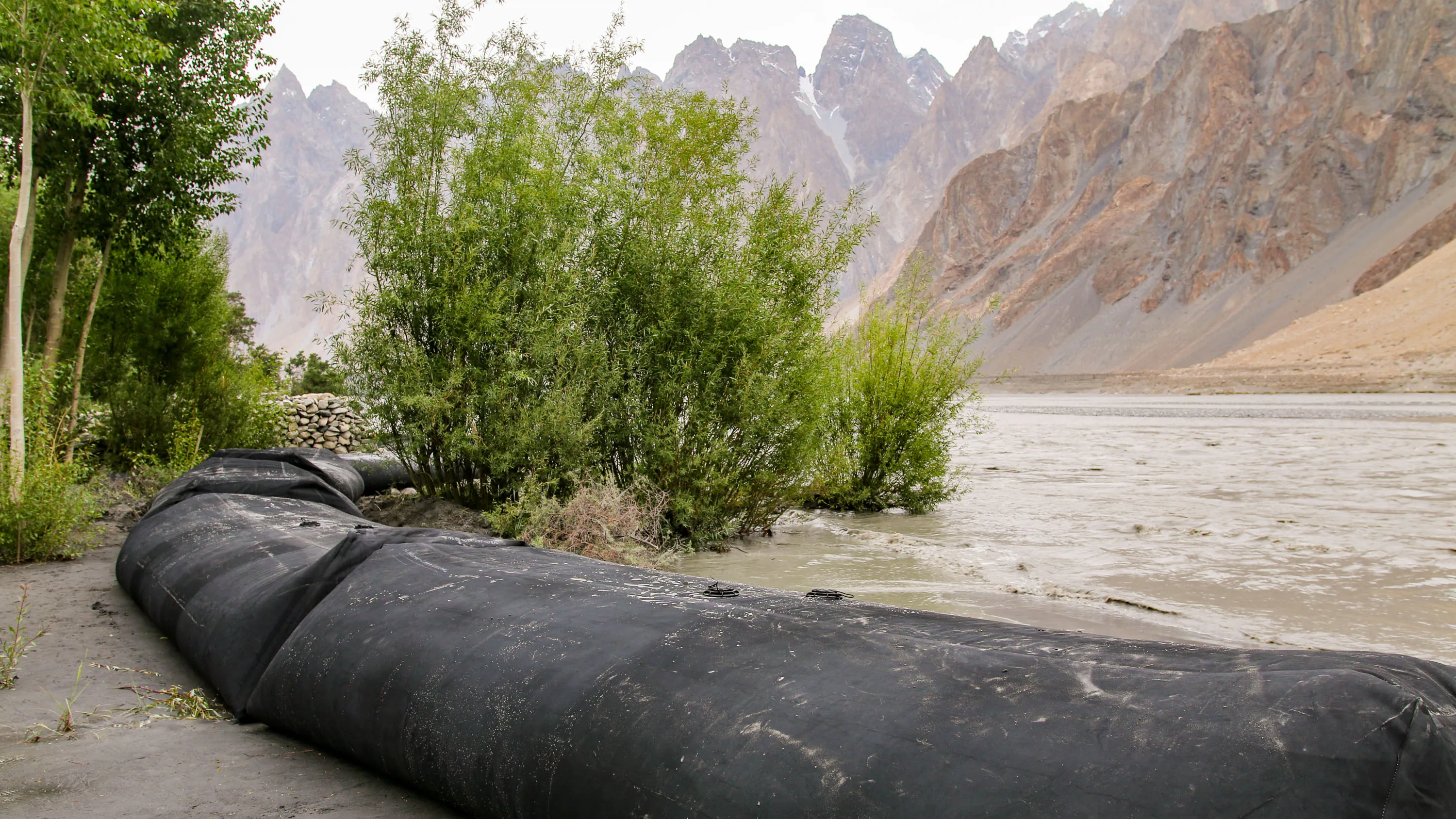 WaveSave and its portable rubber dam
