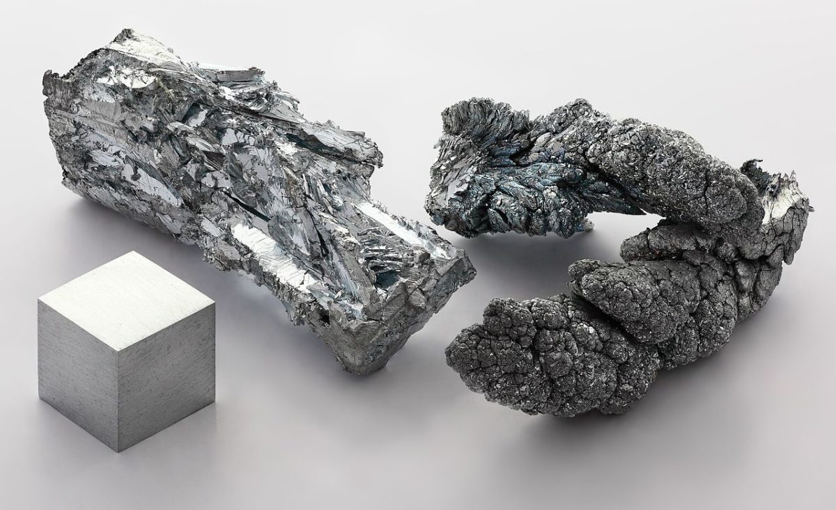 Wireless bipolar electrodes raise zinc-air battery power by 80%