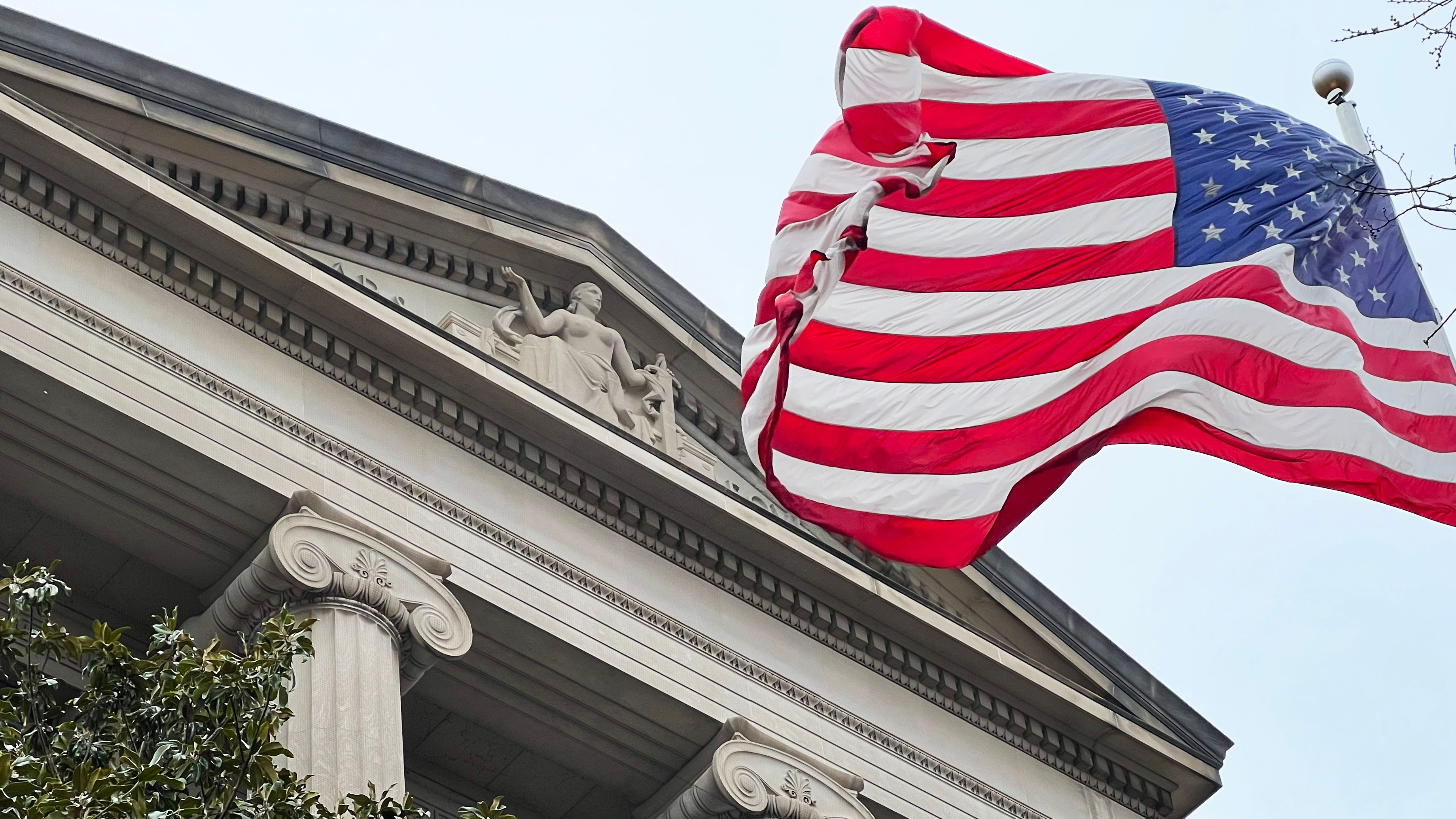 Self-styled 'Godfather' gets 6 years in prison for $37 million Meta fraud scheme