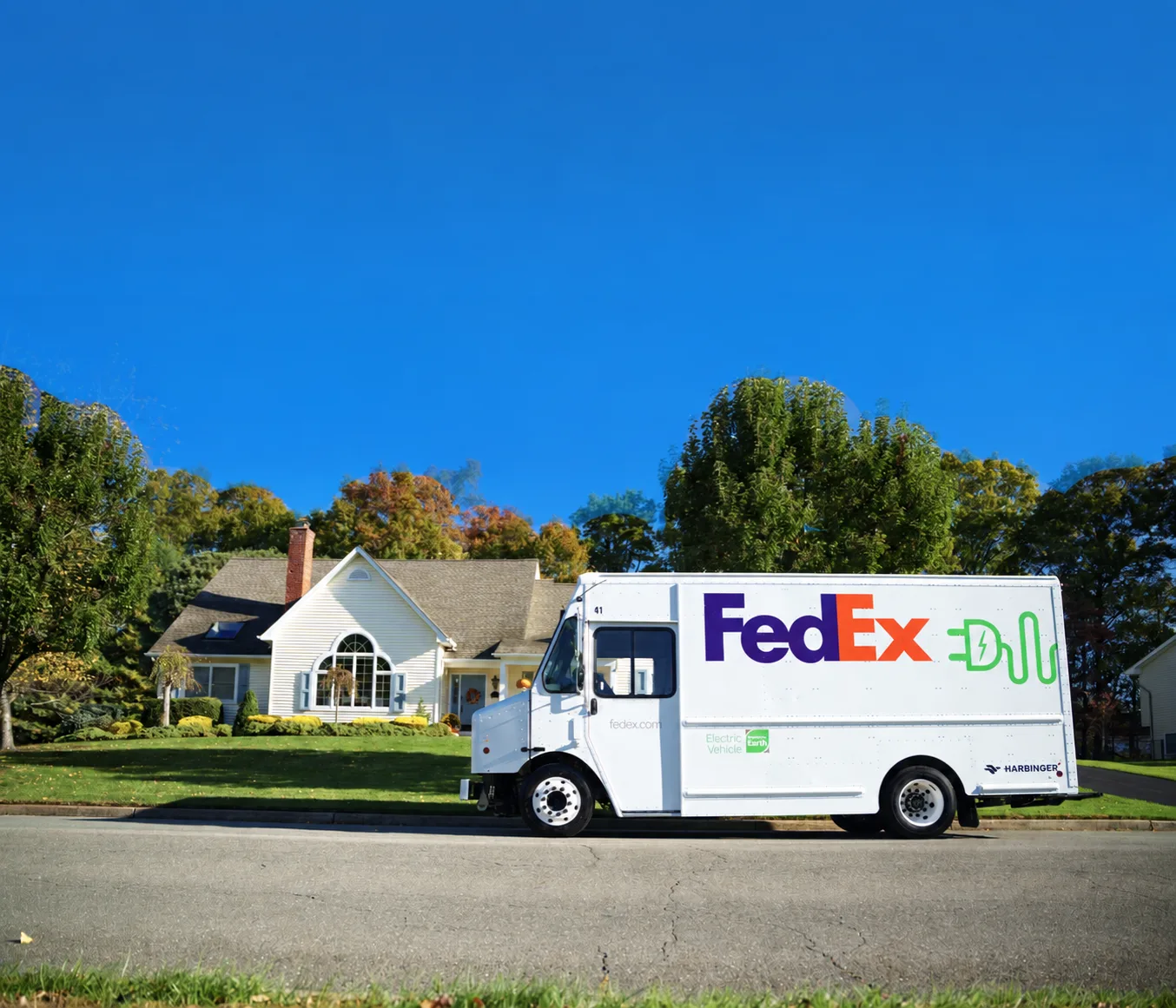 FedEx’s $300M Electric Truck Bet Comes as Diesel Costs Soar