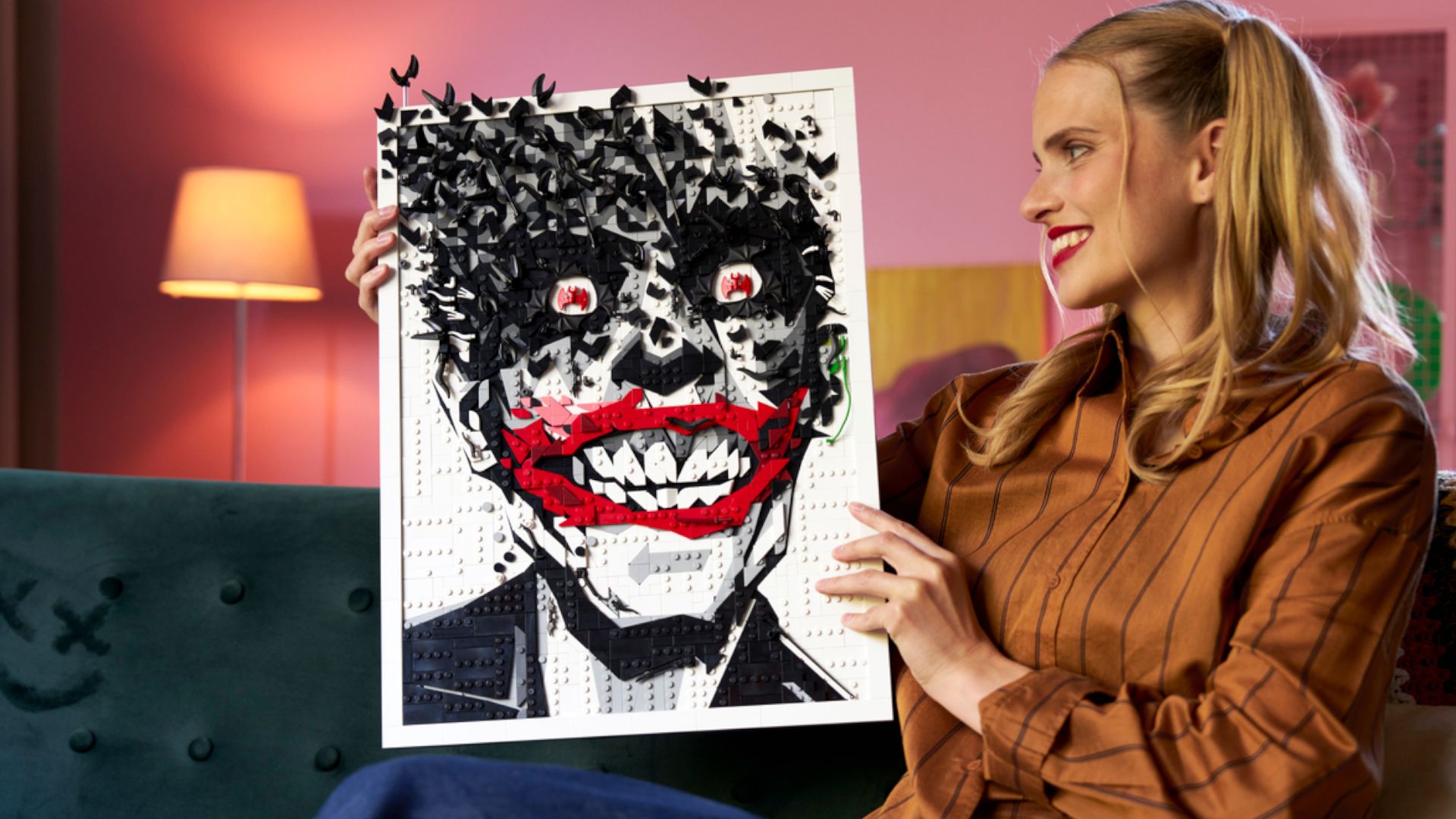 One of the most iconic pieces of Joker artwork ever made becomes a Lego Batman set