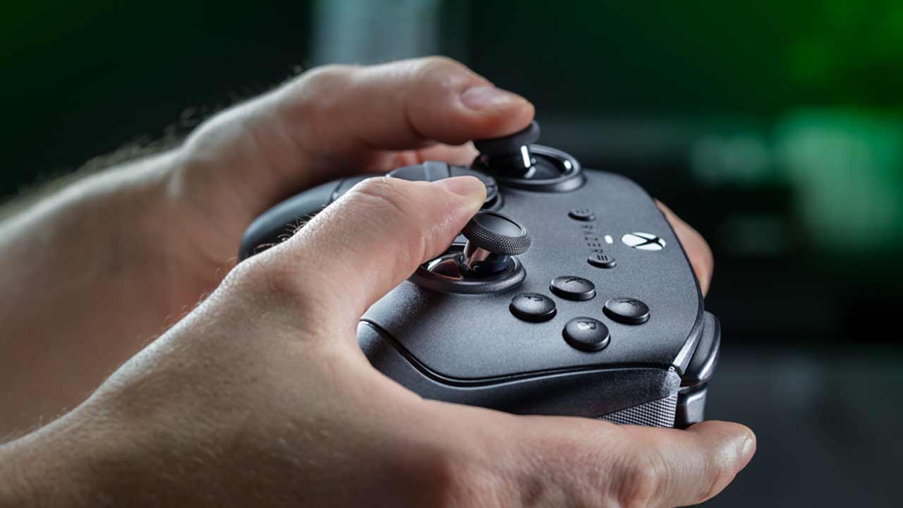 Razer’s Wolverine V4 Controller Is Overkill For Most Gamers, And That’s The Point