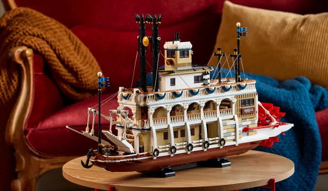The New LEGO Discounts for Amazon’s Prime Big Deal Days Are Great Builds for Adults