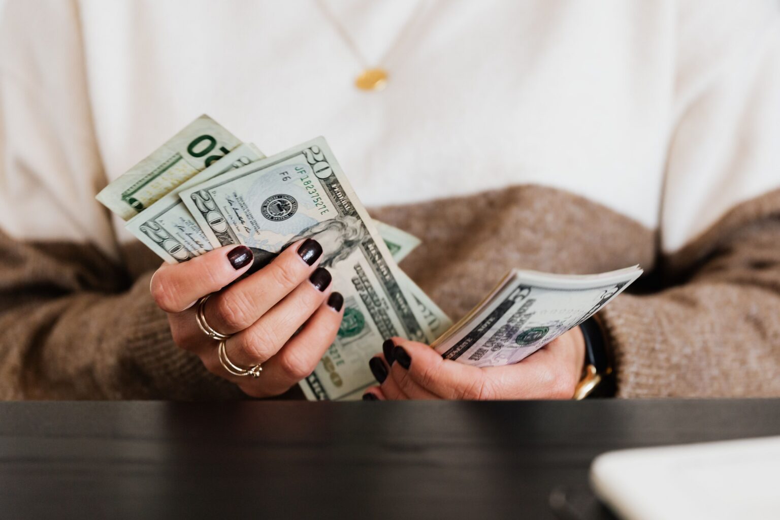 Experian Unveils New Consumer Reporting Agency for Cashflow Underwriting