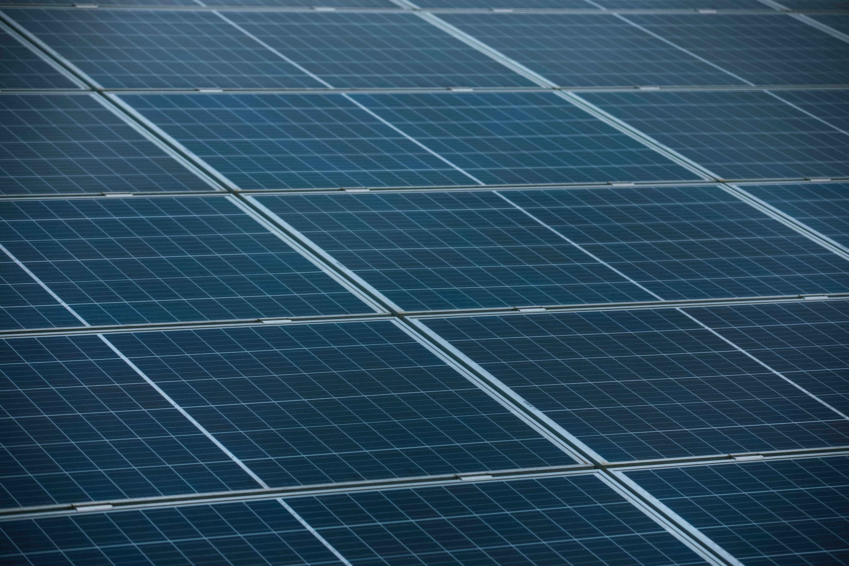 European PV module prices inch downwards in September
