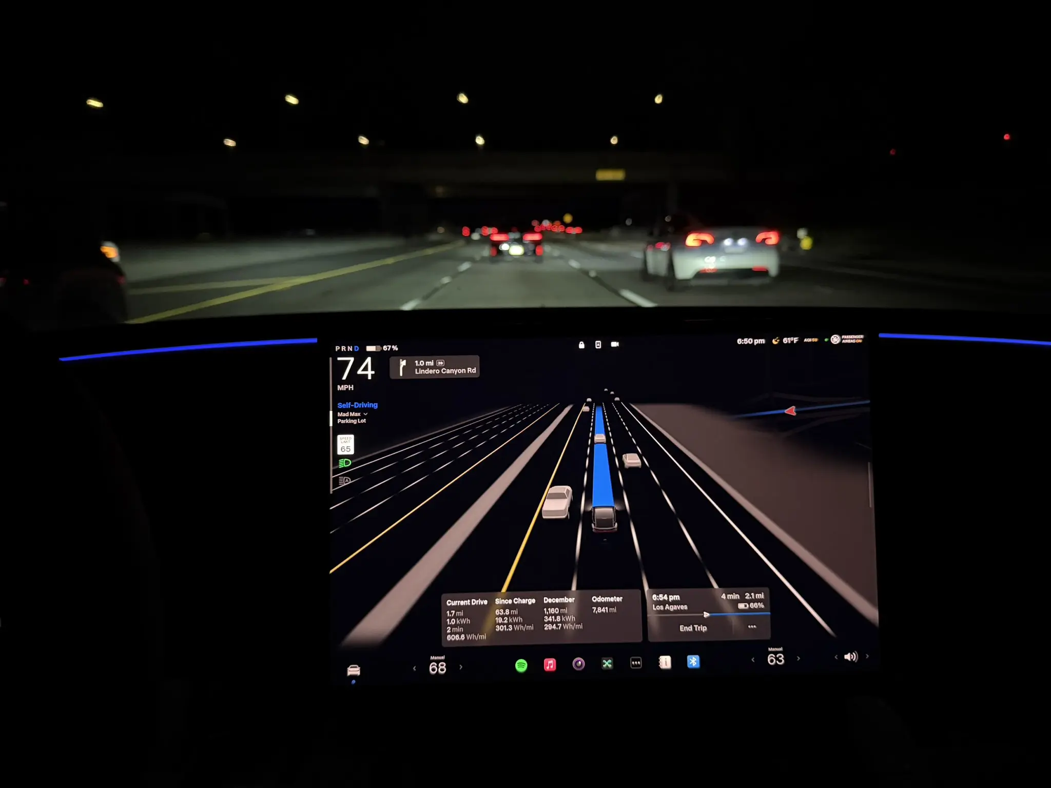 Tesla FSD changed its mind mid-intersection, and it may have saved a life