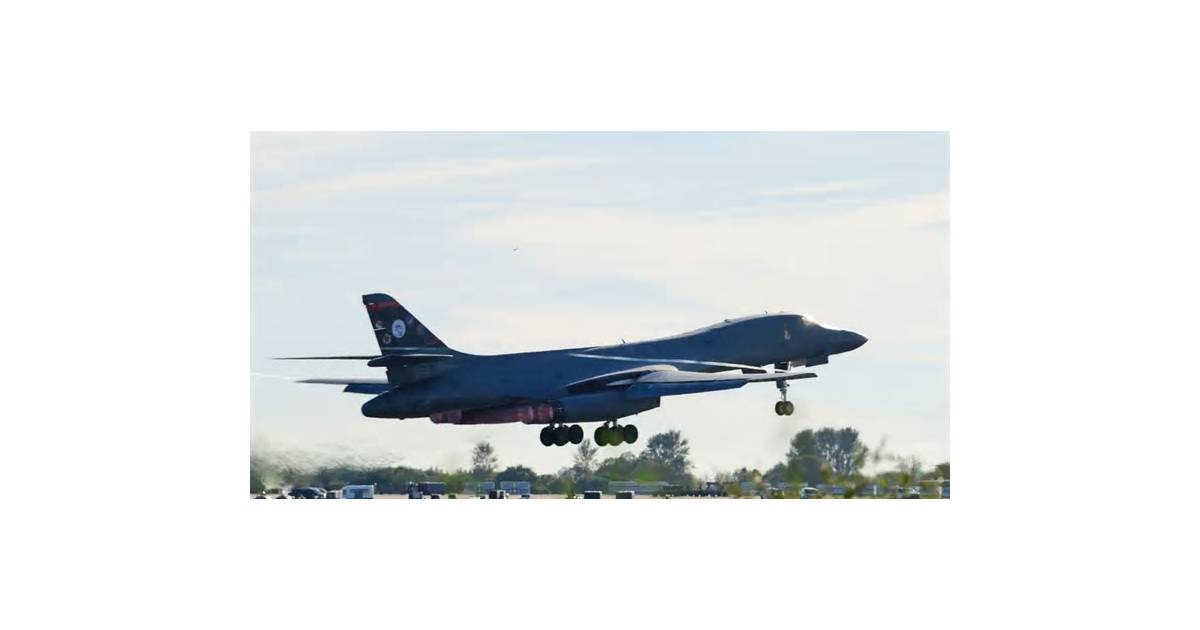 UK Sees Trump’s Bomber Jets Move Boosting Iran and Russia
