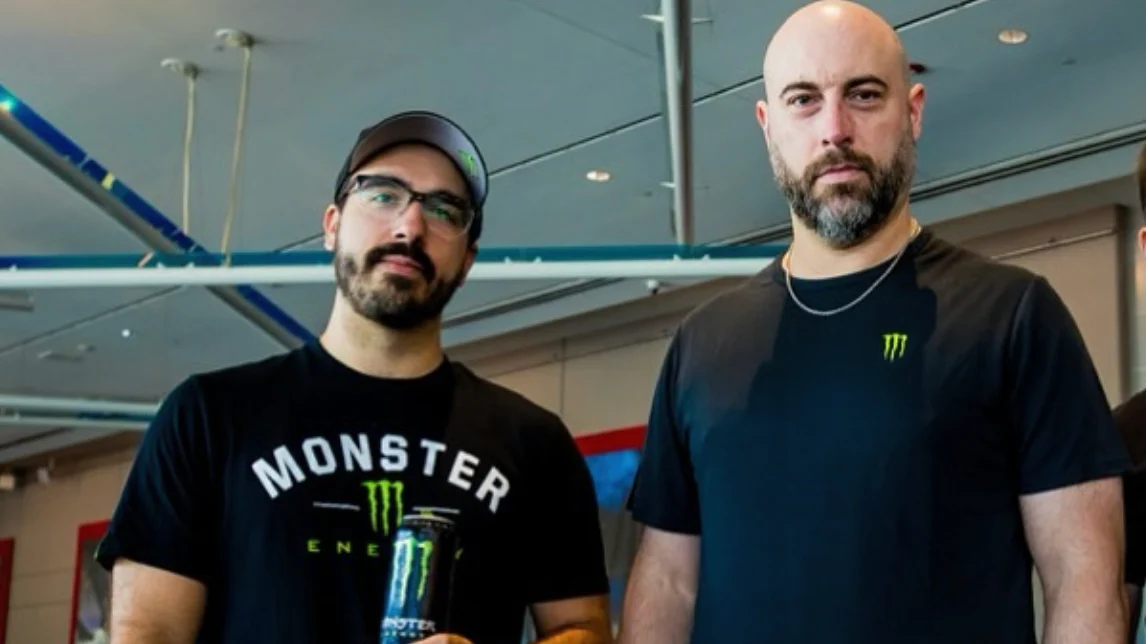 Call Of Duty Commentator Leaves The League After Revealing He’s Dating His Co-Commentator’s Ex-Wife