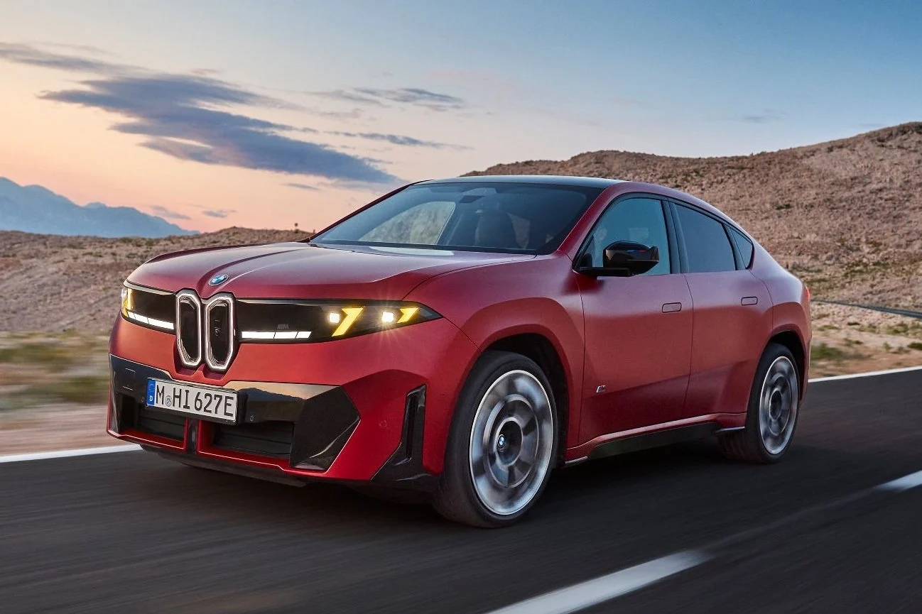 BMW iX4 arrives as an electric SUV-coupé starting at €70,900