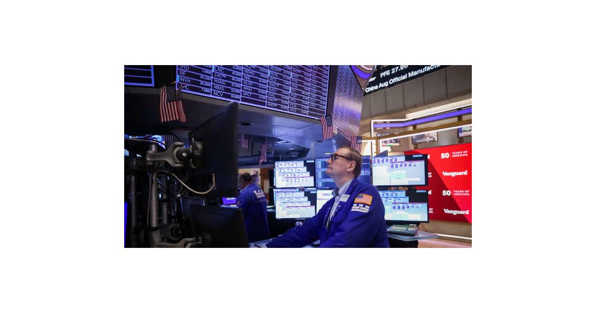 Stocks Hit a Wall After Record-Breaking Run