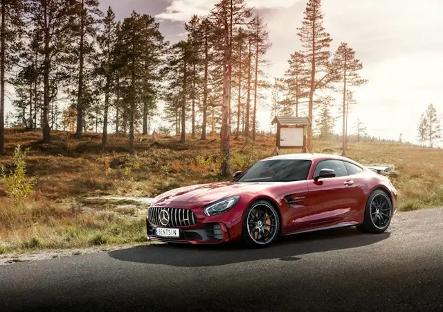 finmid bags €17m as it moves into vehicle financing