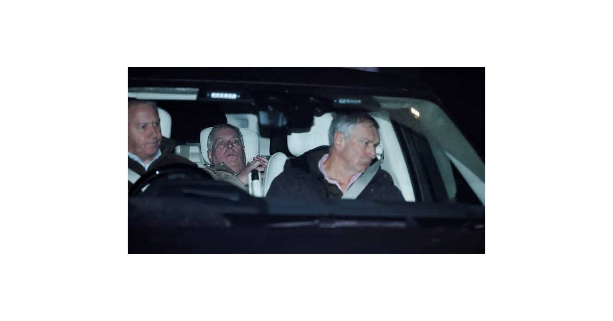 Ex-prince Andrew search warrants quashed after police accept legal error