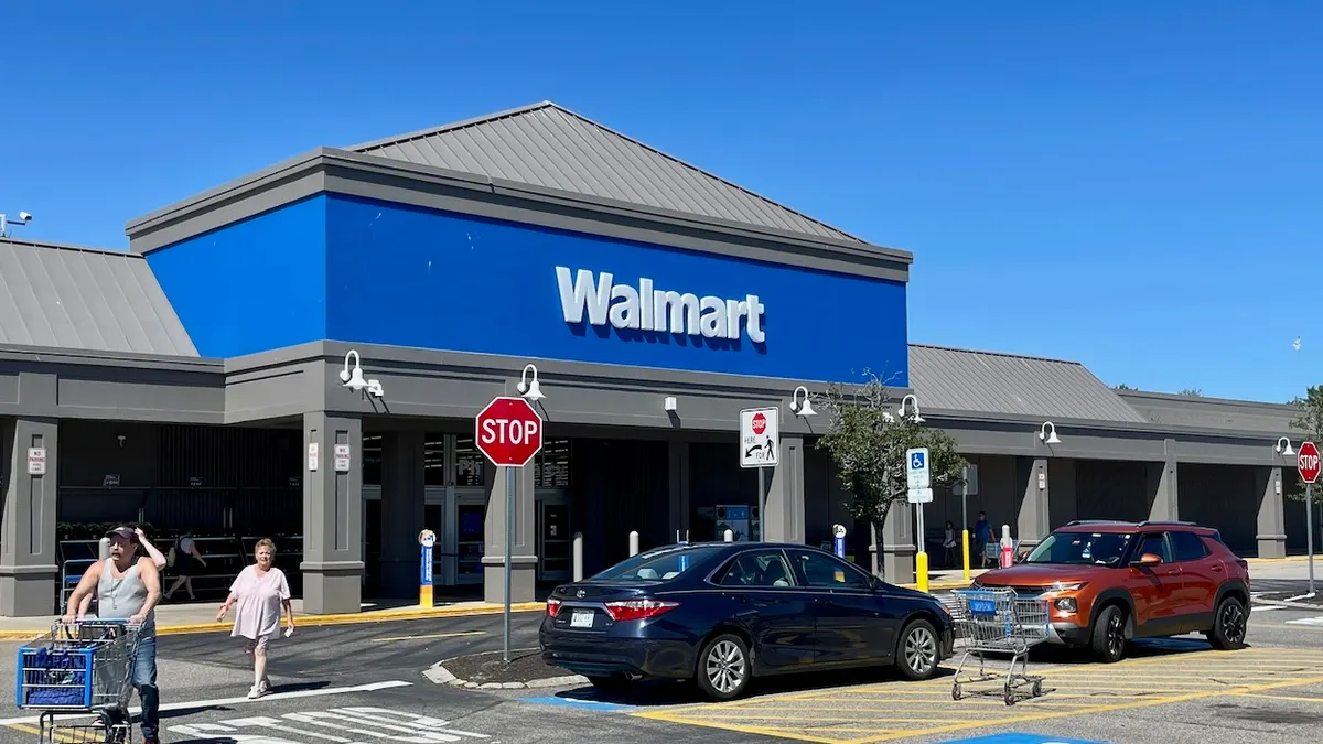 Walmart debuts 1-hour express pickup, ASL service ahead of holidays