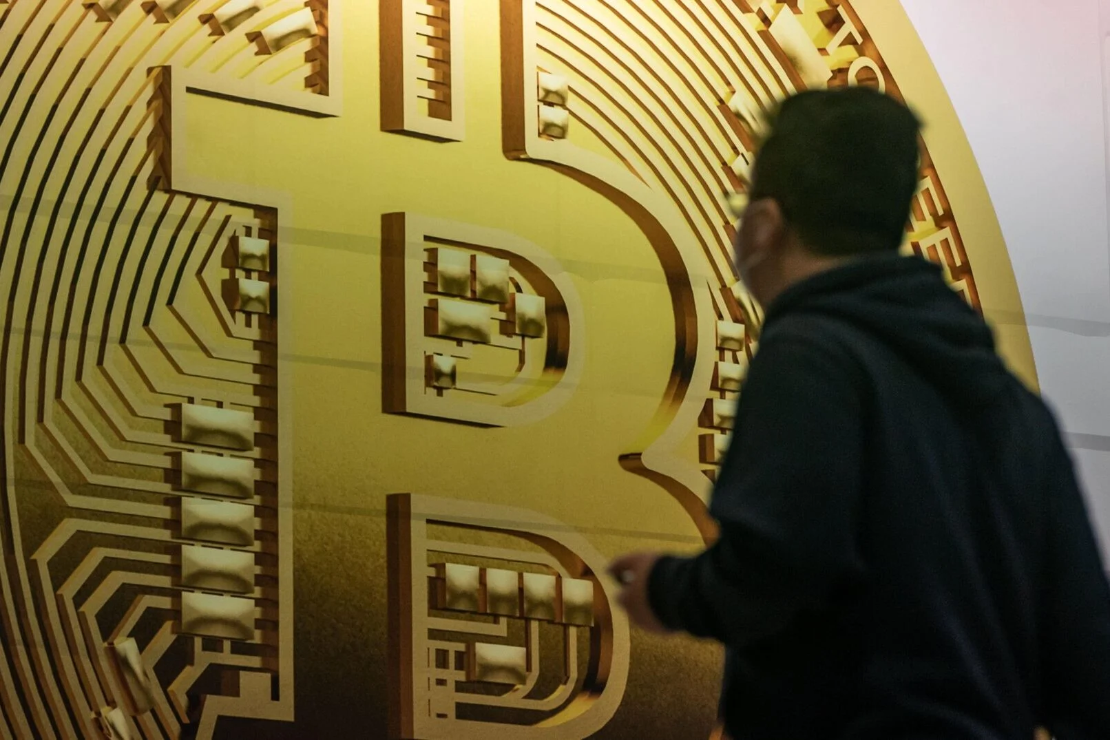 Cryptographers Urgently Debating Whether AI Could Break Bitcoin’s Security ‘in Months’