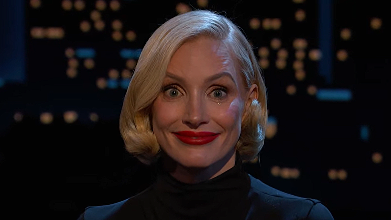 Jessica Chastain Reveals the ‘Painful’ Secret to her Terrifying Smile in Other Mommy
