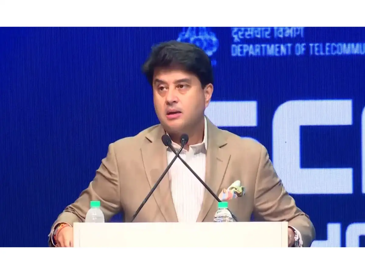India must ensure AI benefits reach every citizen, prevent digital divide from widening: Scindia
