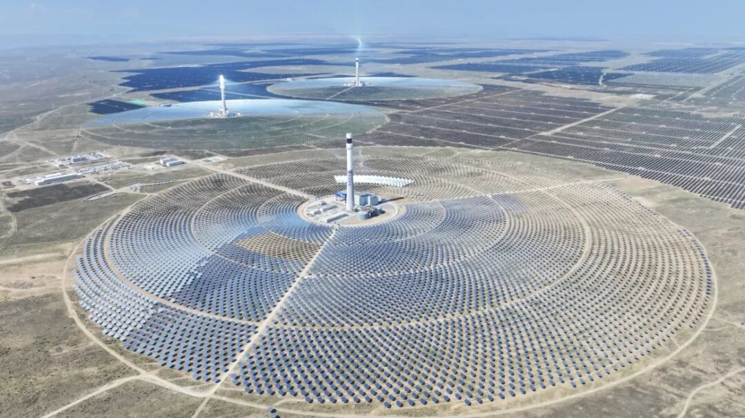 PowerChina switches on 1 GW PV-CSP hybrid plant in northwestern China