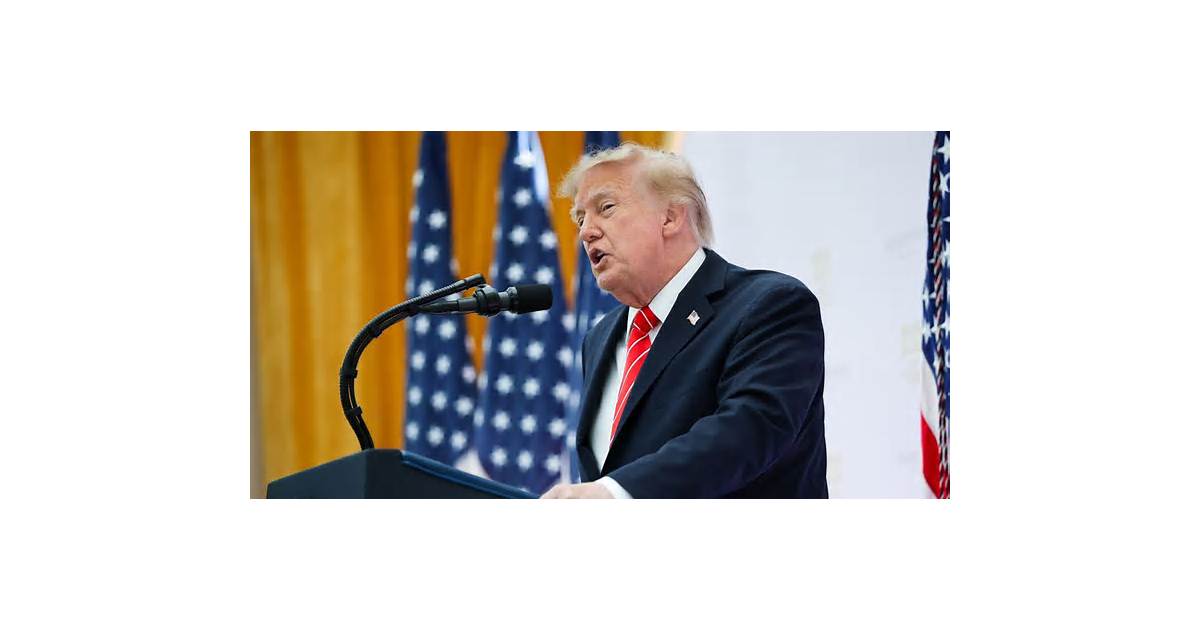 Oil Falls as Trump Says US Will Not Attack Iran Before Midterms