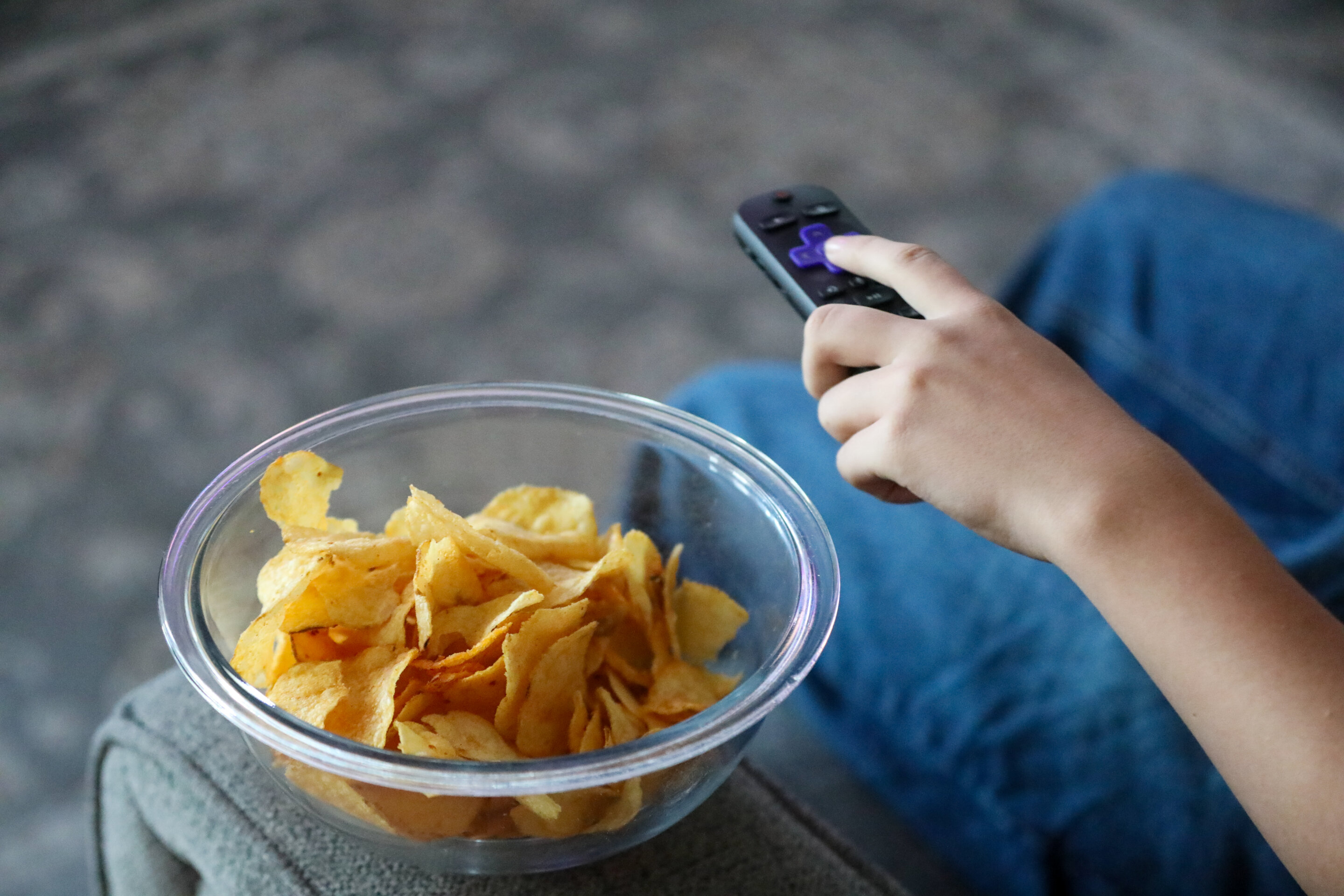 Late-night eating linked to higher rates of fatty liver disease and cirrhosis