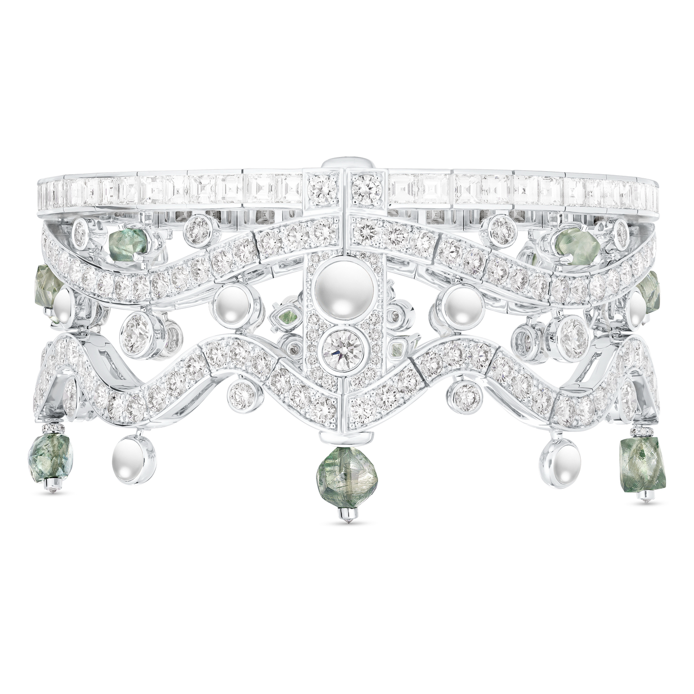 GIA Opens a Campus in East London as Demand for  Gemology, Jewelry Education Surges