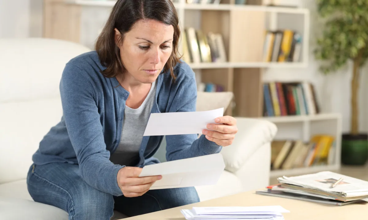 Overdrafts Expose a Divide in Credit Access