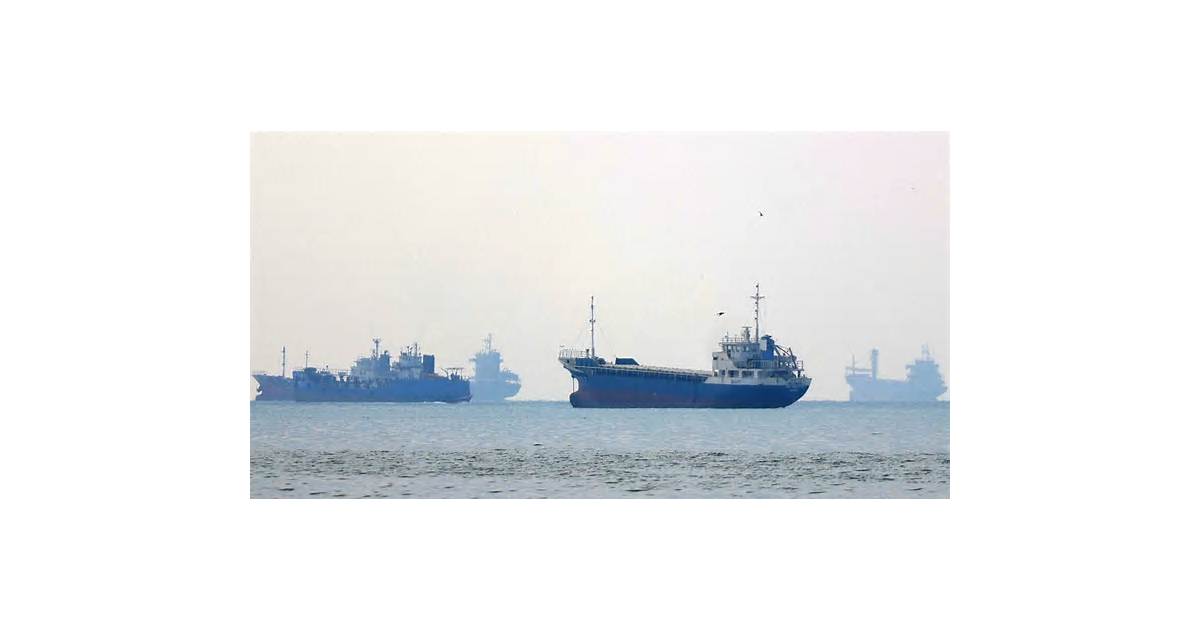 Iran Protects Capacity to Build Missiles as Trump Pauses Strikes