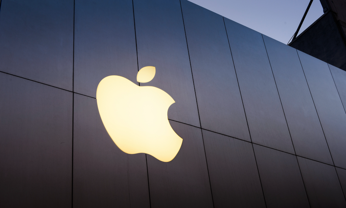 Apple Scales Back iPhone 18 Orders as Price Hike Cools Demand