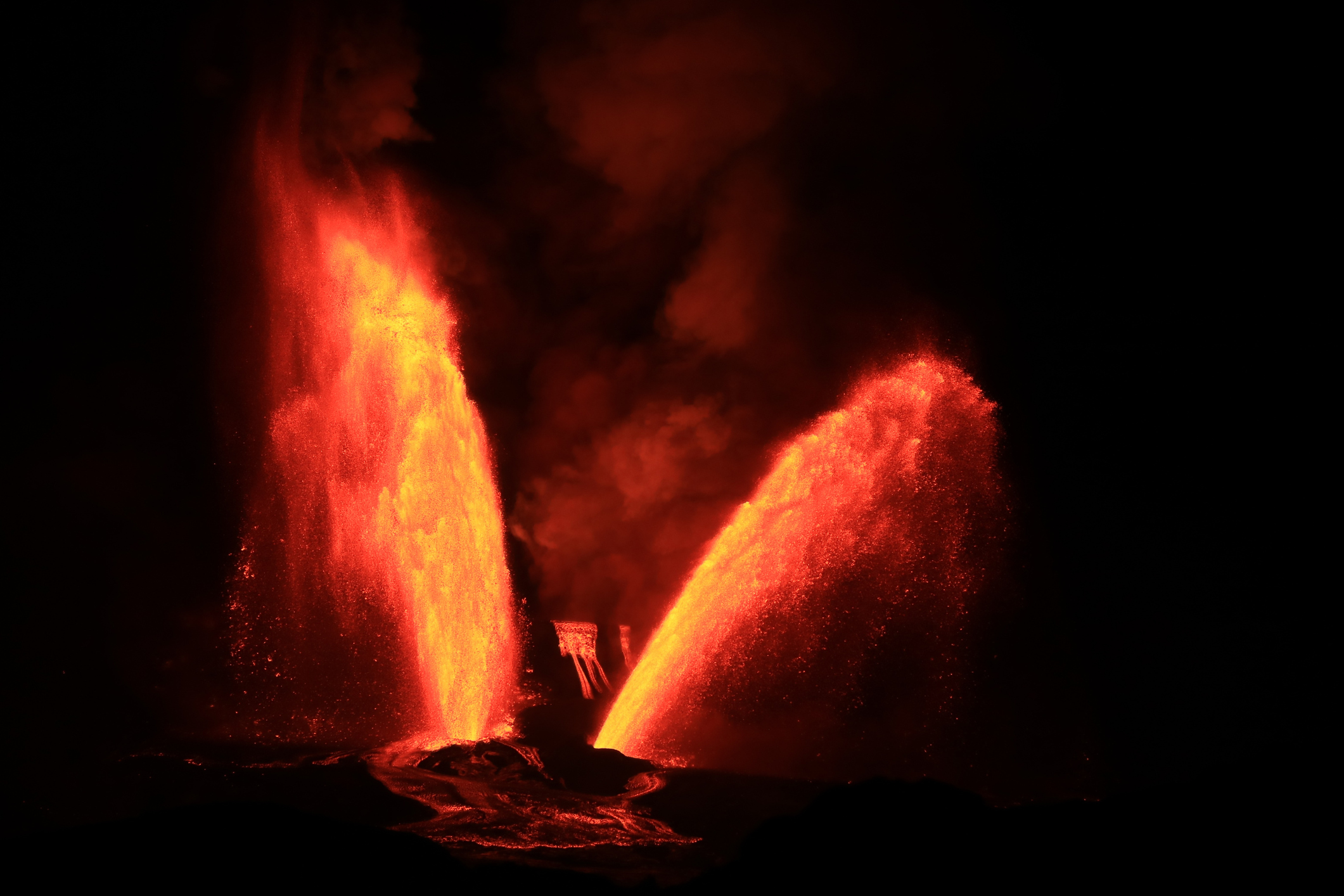 What's been driving Hawaii's lava fountains?