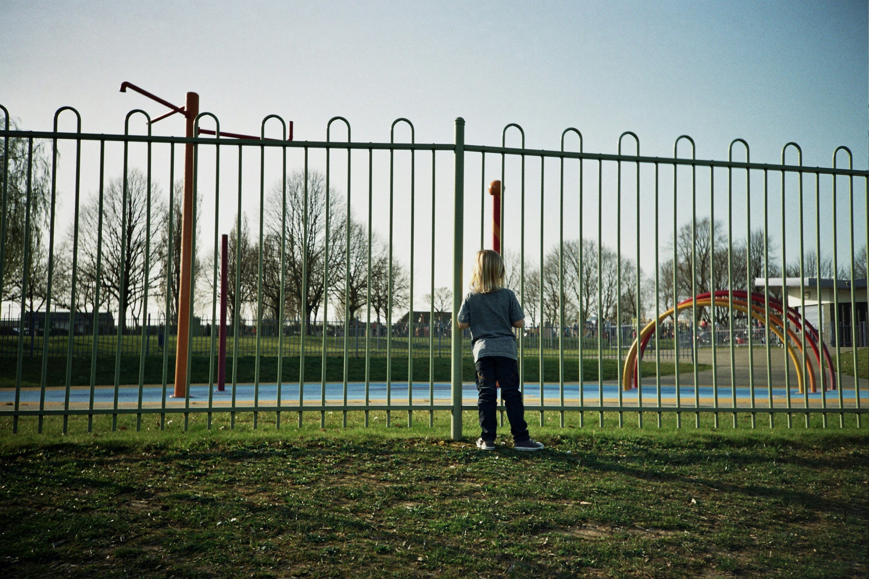 The circumstances you grow up in are linked to how long you live