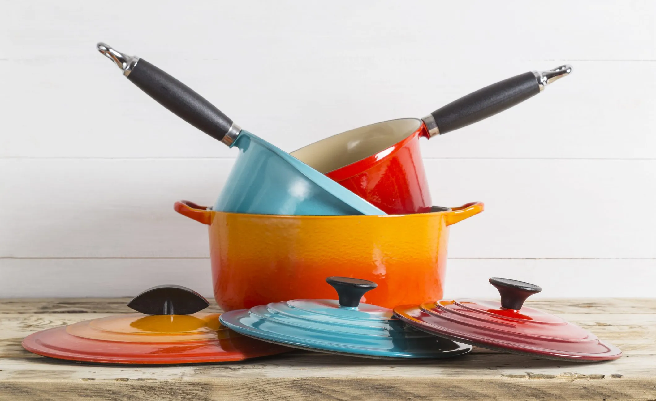 Le Creuset Cookware Gets Rare 40% Markdown at Macy’s Ahead of Holiday Entertaining Season