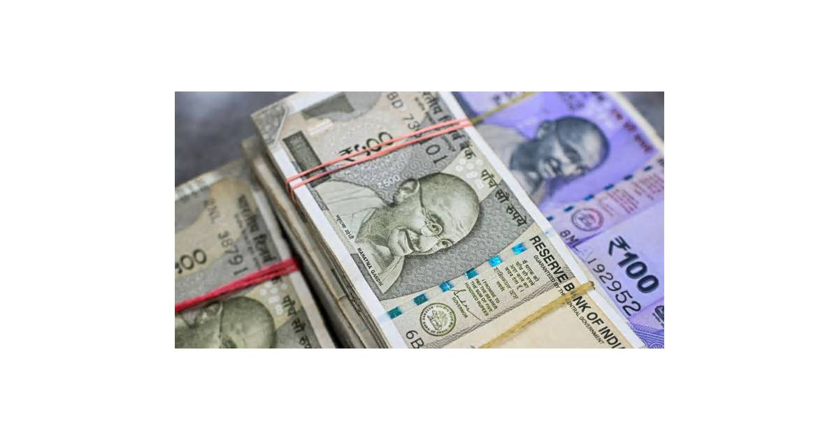 India’s Rupee Defense Raises Question of How Far RBI Will Go