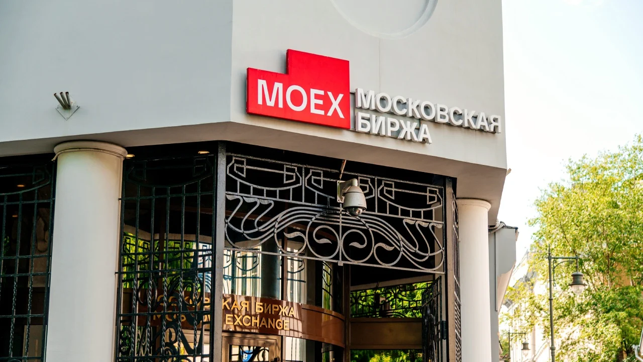 Russia’s Moscow Exchange Pilots Crypto Trading for December Launch