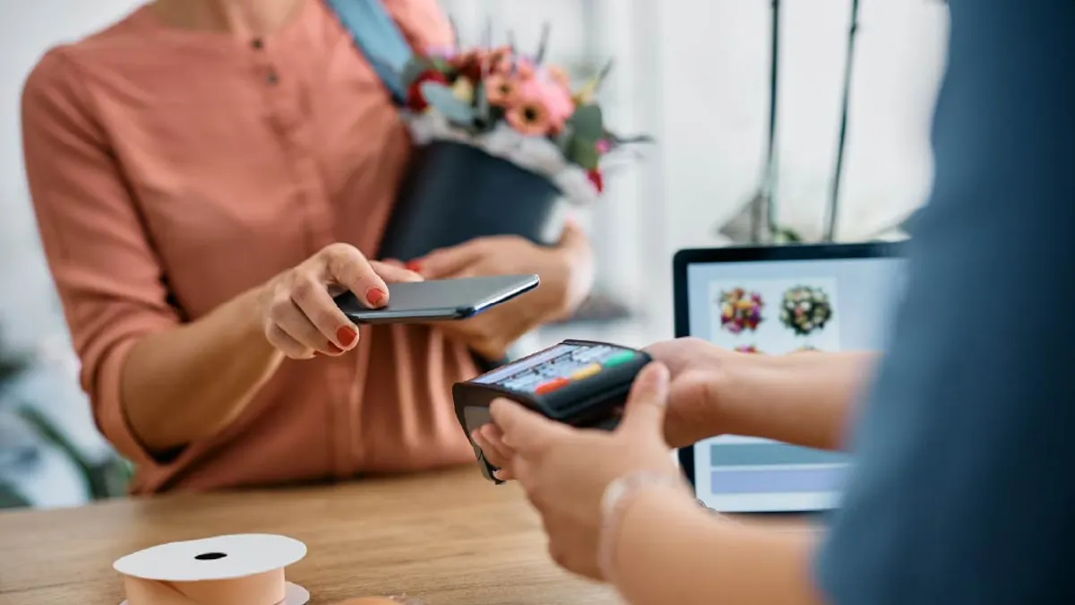 Where platforms are losing (and winning) merchants: Inside switching triggers