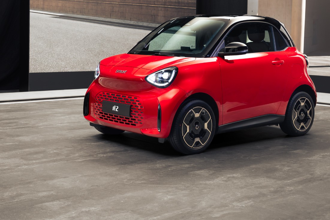 Smart #2 celebrates the return of the two-seater in Paris