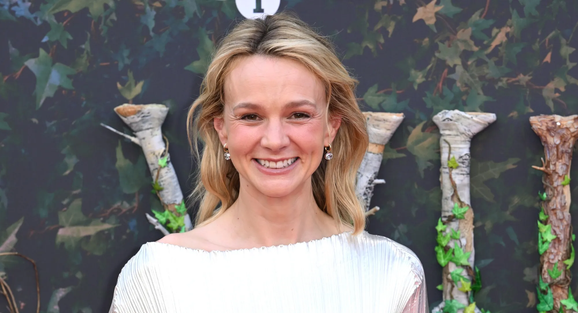 Carey Mulligan Becomes the Latest Star to Bring Spring Runway Style to the Fall Red Carpet