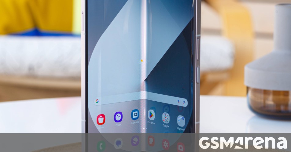 One UI 9 for the Galaxy S24 series, Galaxy Z Fold6 and Flip6 reaches the US