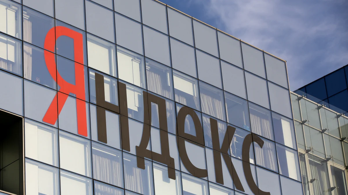 Did Ukraine’s strikes on data centers really silence Russian bots?