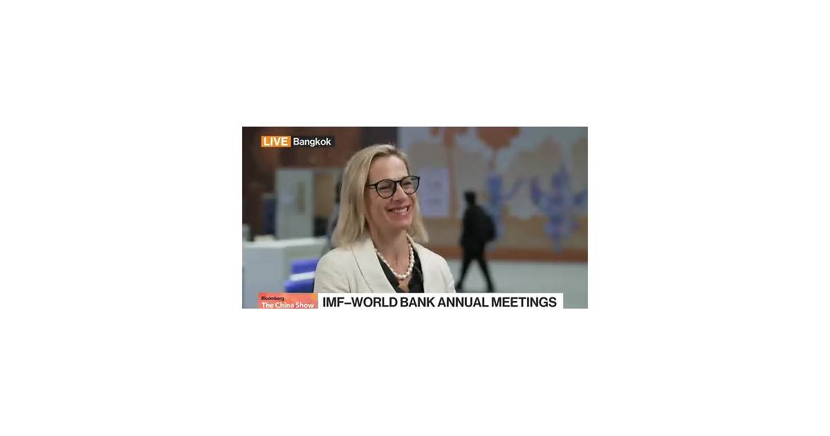 BNP Paribas' Mateos y Lago on the Global Economy