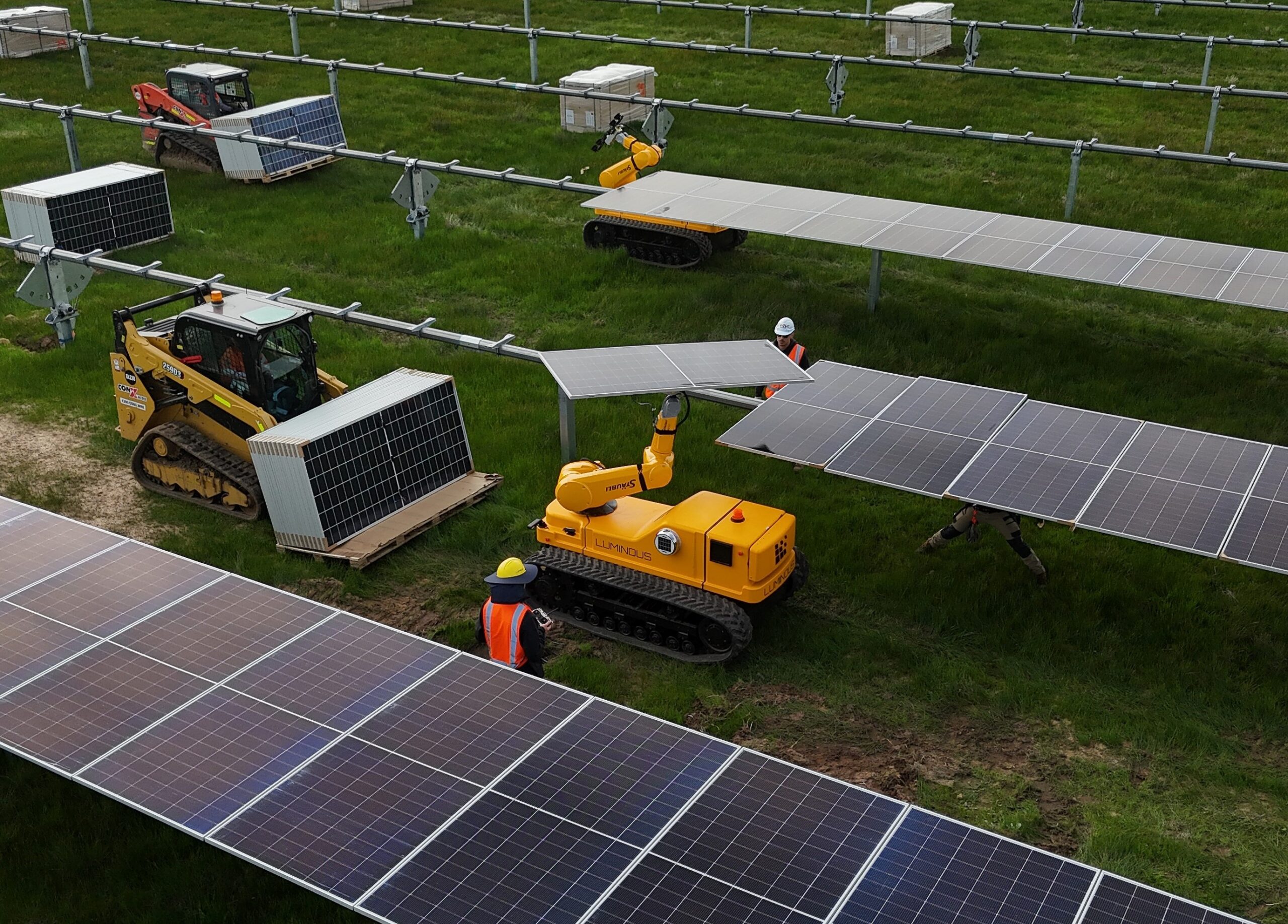 Australian-made PV installation and piling robots moving towards commercial-scale production