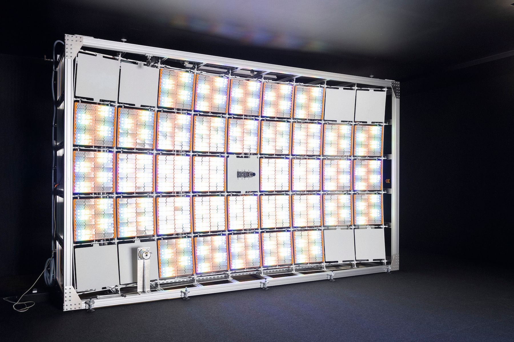 Qcells aims to build a giant factory for next-gen tandem solar