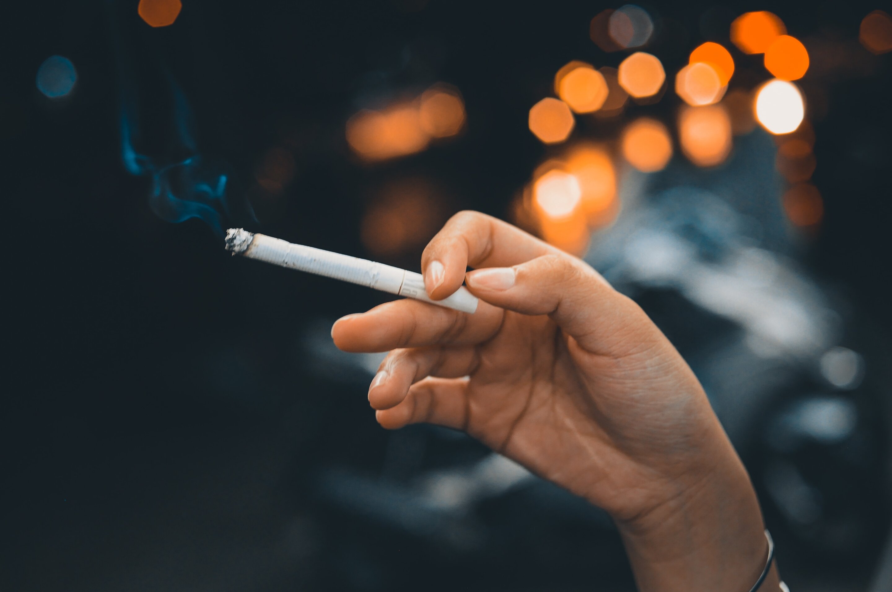 Smoking history of living kidney donors linked to higher transplant complications