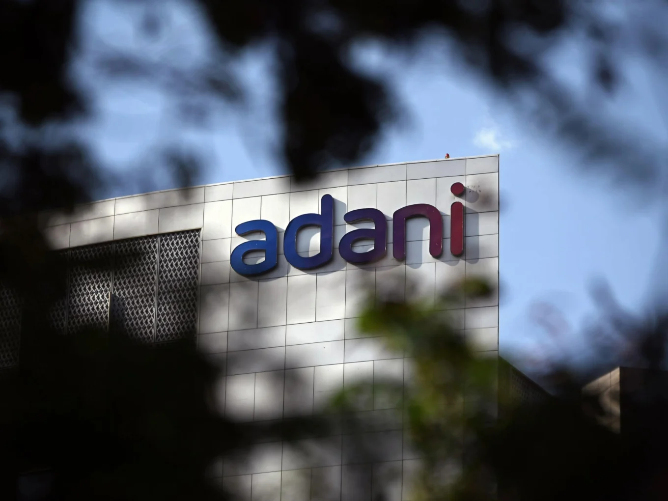 [Update] Adani Enterprises, Jabil Sign MoU To Set Up AI-Focused Joint Venture