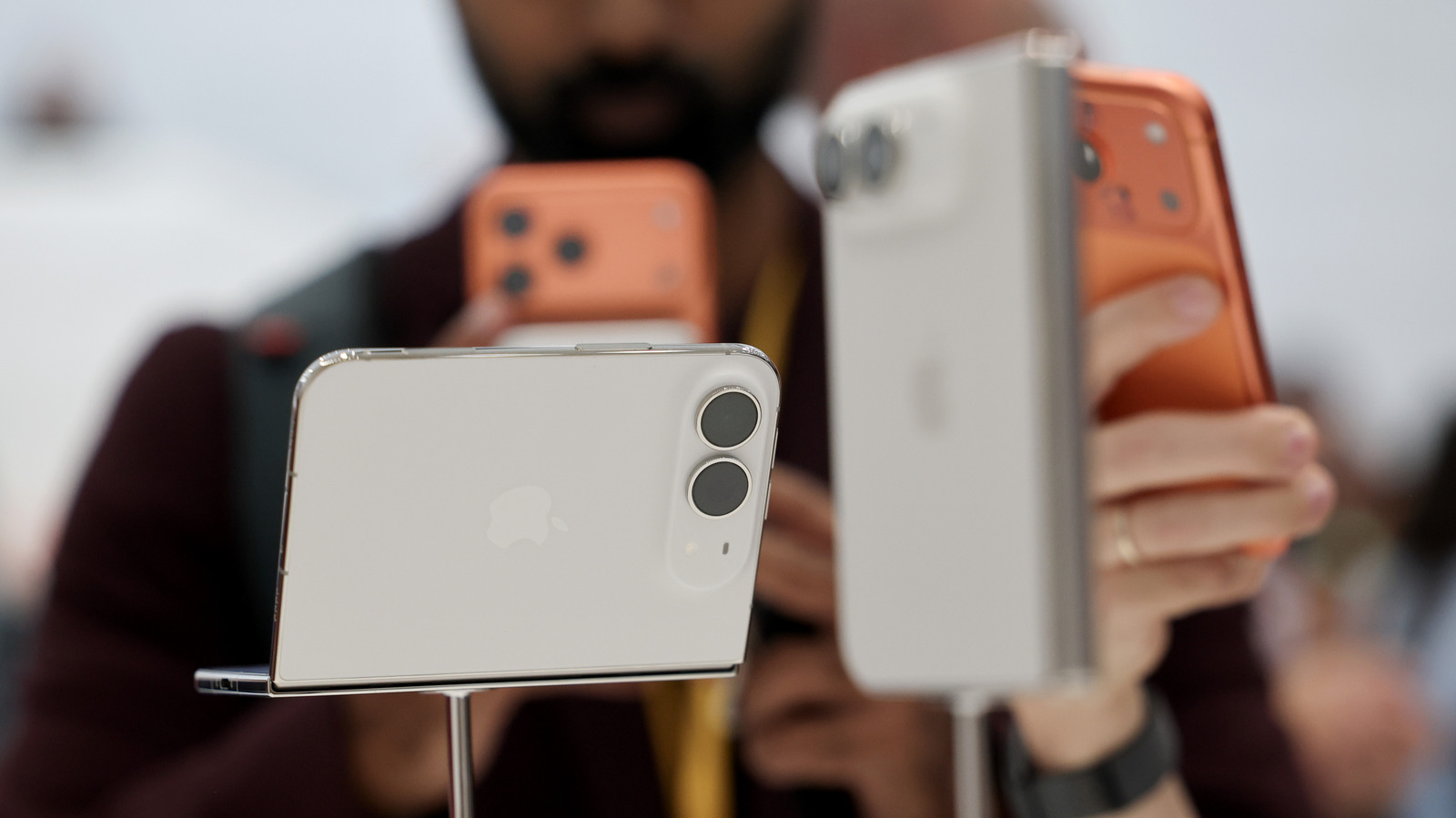 iPhone Duo vs Xiaomi 18 Fold: How these foldables stack up