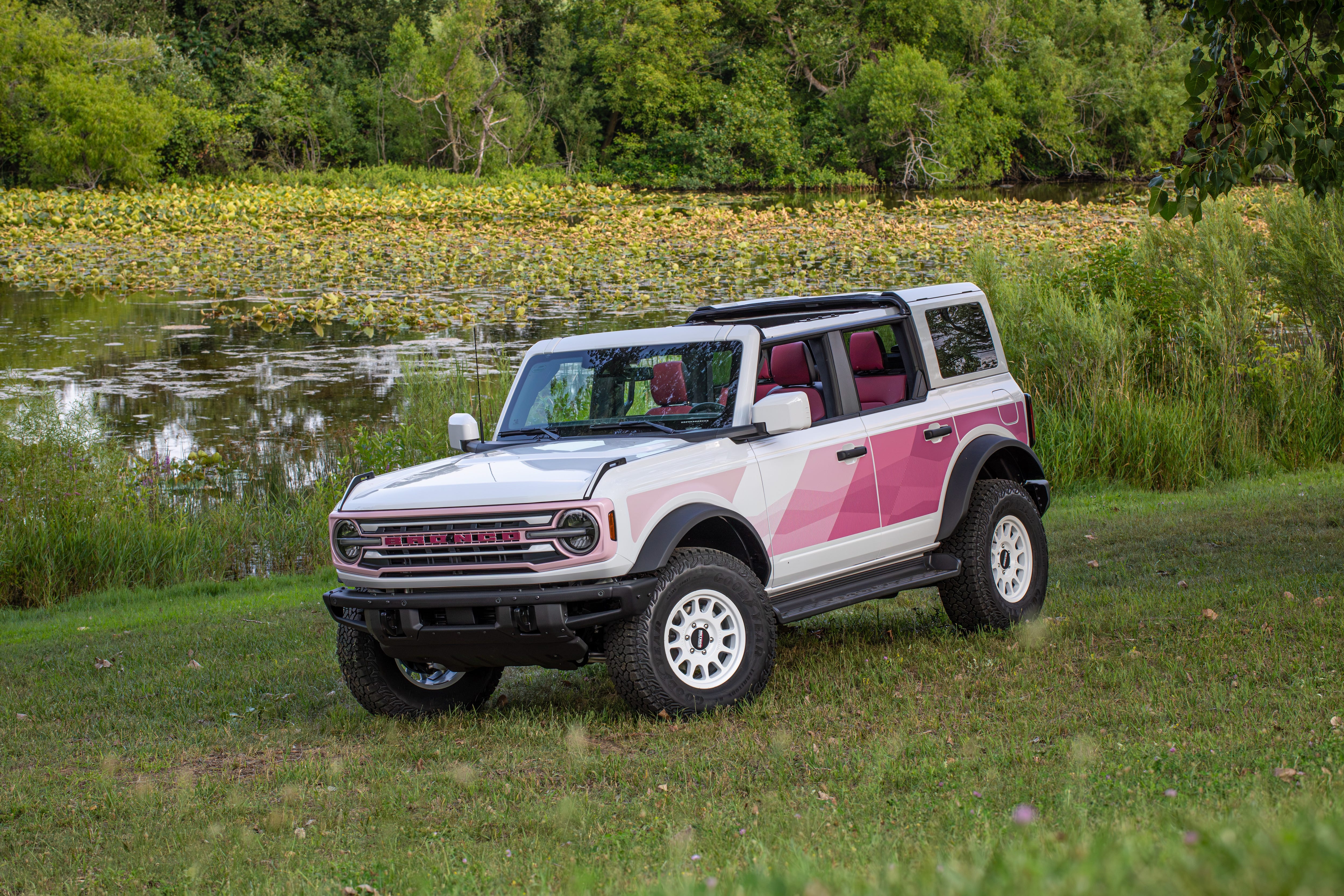 2027 Ford Bronco Democratizes the Raptor’s Twin-Turbo 3.0-Liter V-6