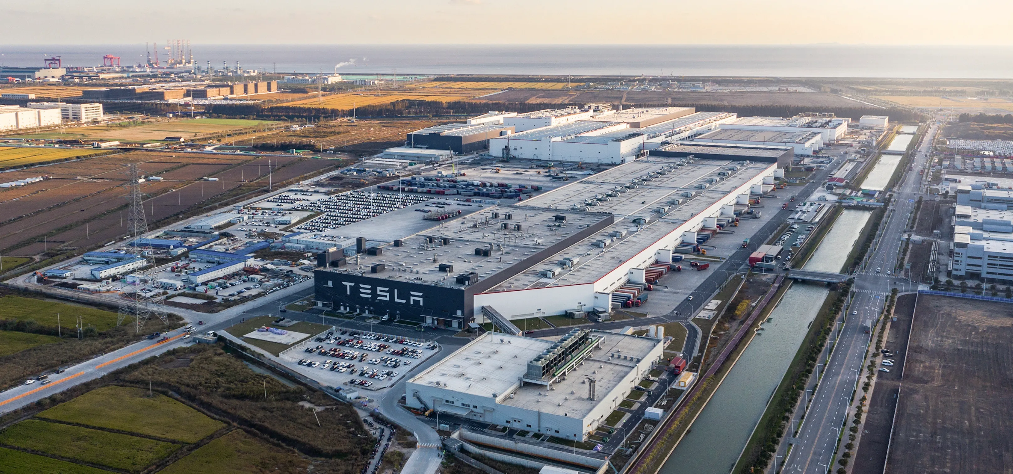 Tesla’s China business is flipping: sales down 12%, exports double