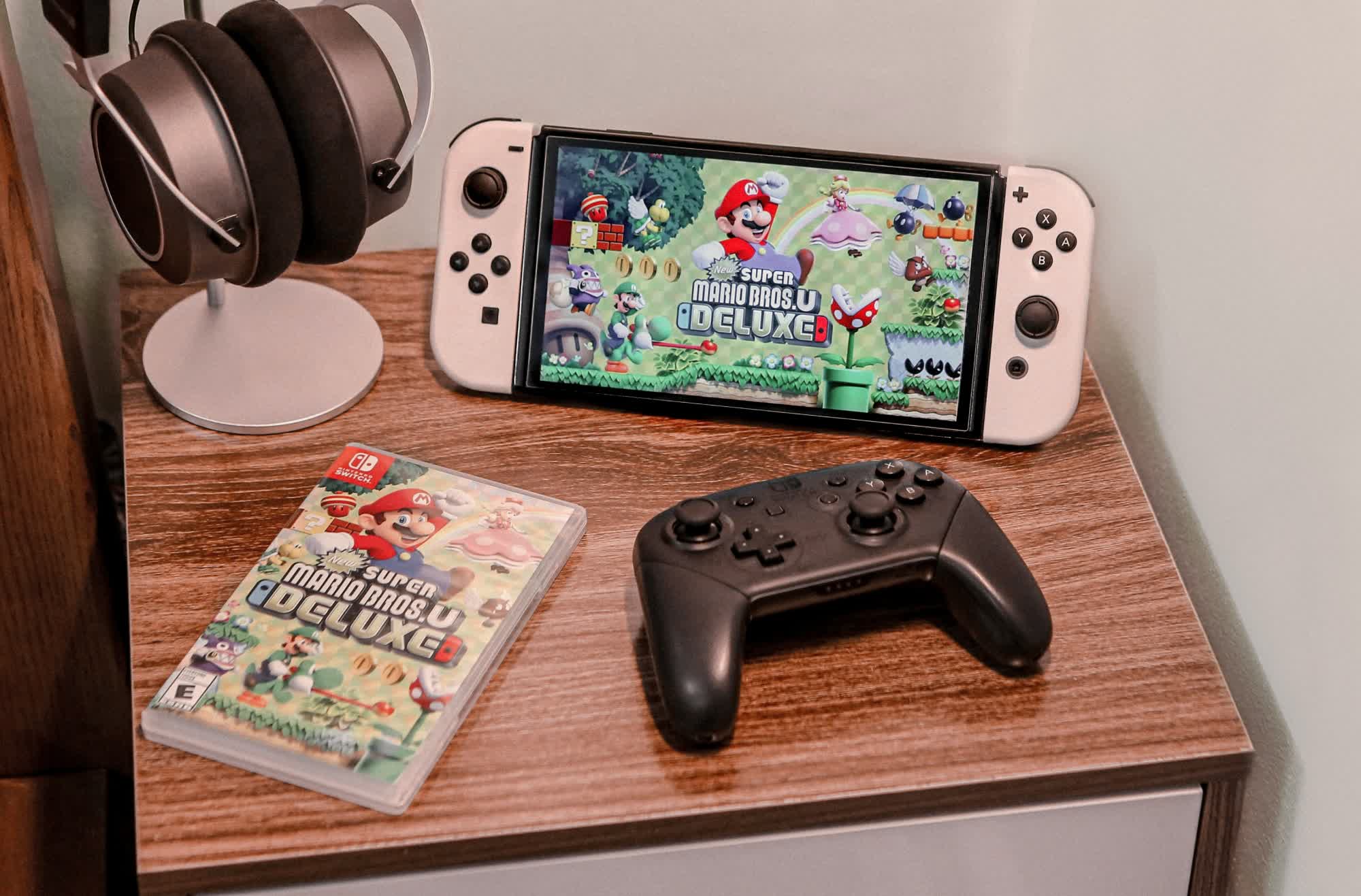 Nintendo confirms it has no plans to abandon physical Switch 2 games