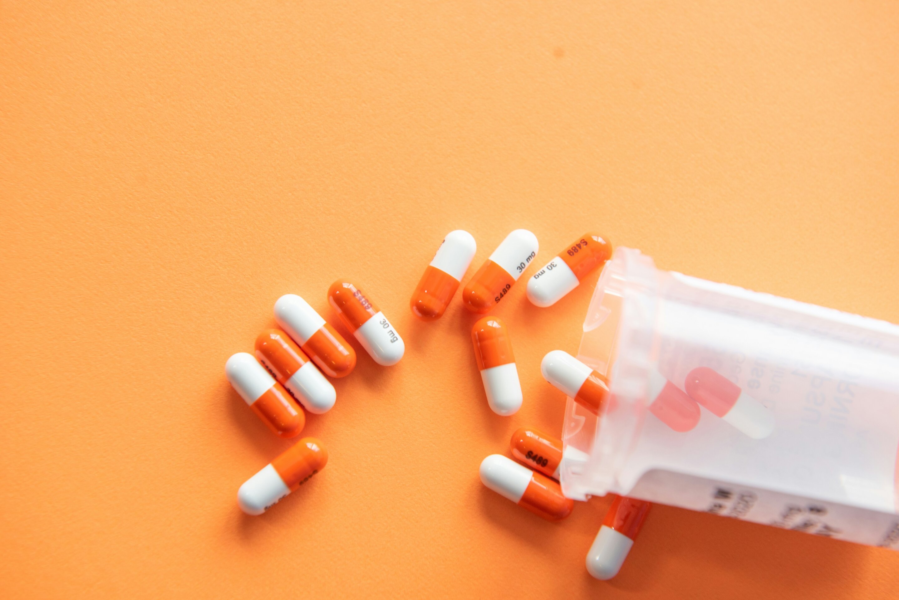 Drug tapering noninferior to treatment continuation for rheumatoid arthritis with low disease activity