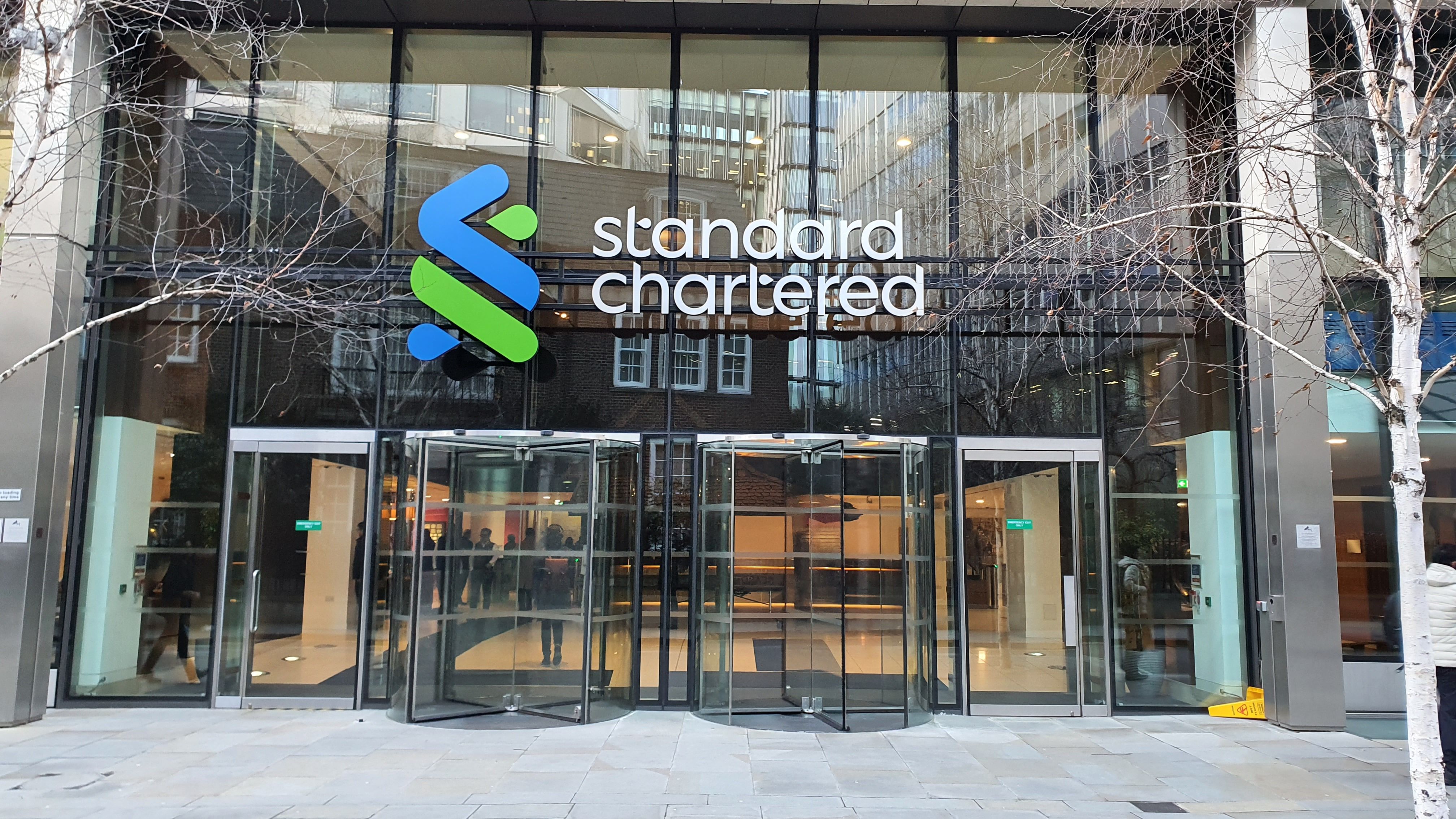 Standard Chartered unlocks direct bitcoin and ether trading for affluent UAE clients