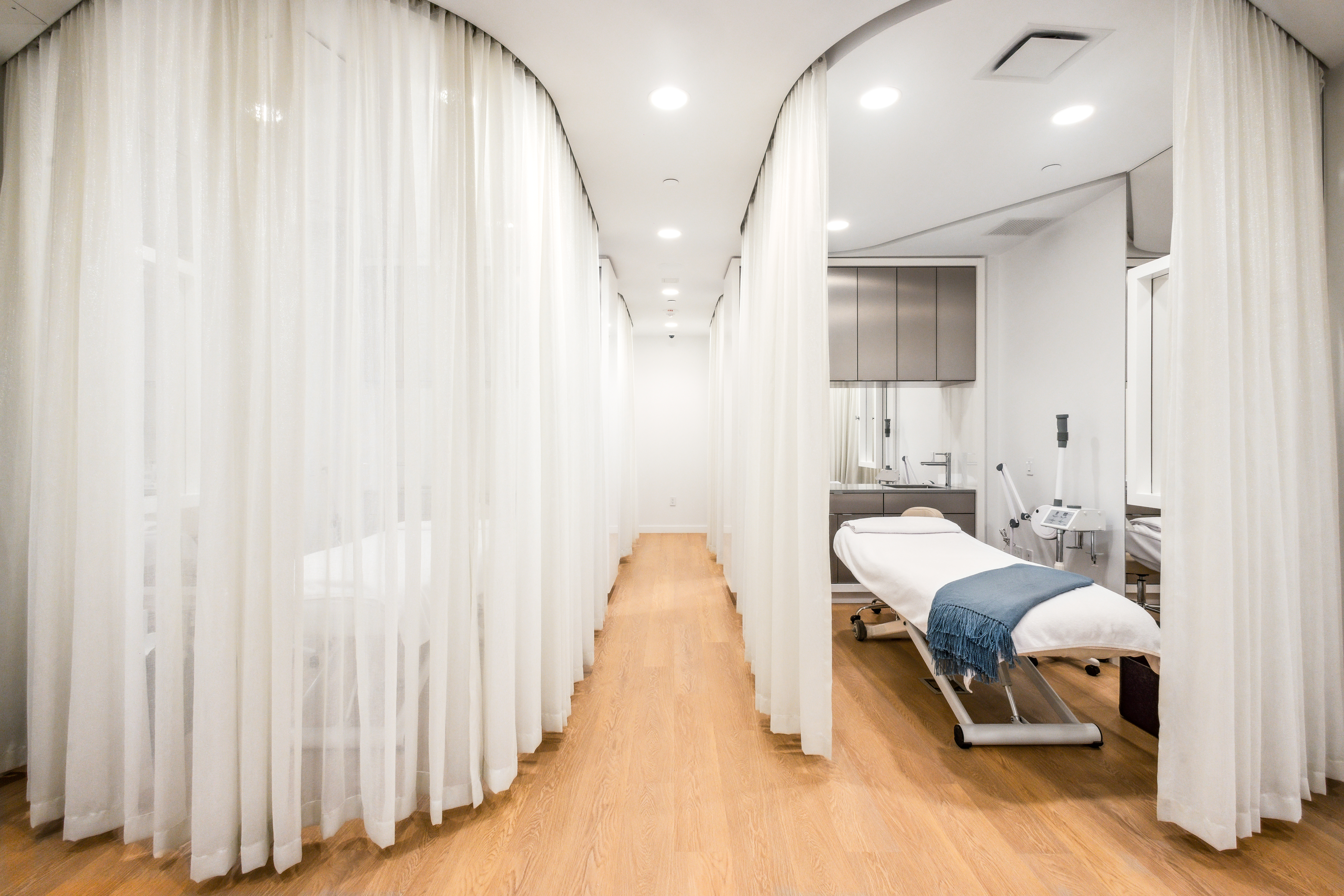 Silver Mirror Launches GLP-1 Volmira Facial to Address Skin Concerns Amid Weight Loss