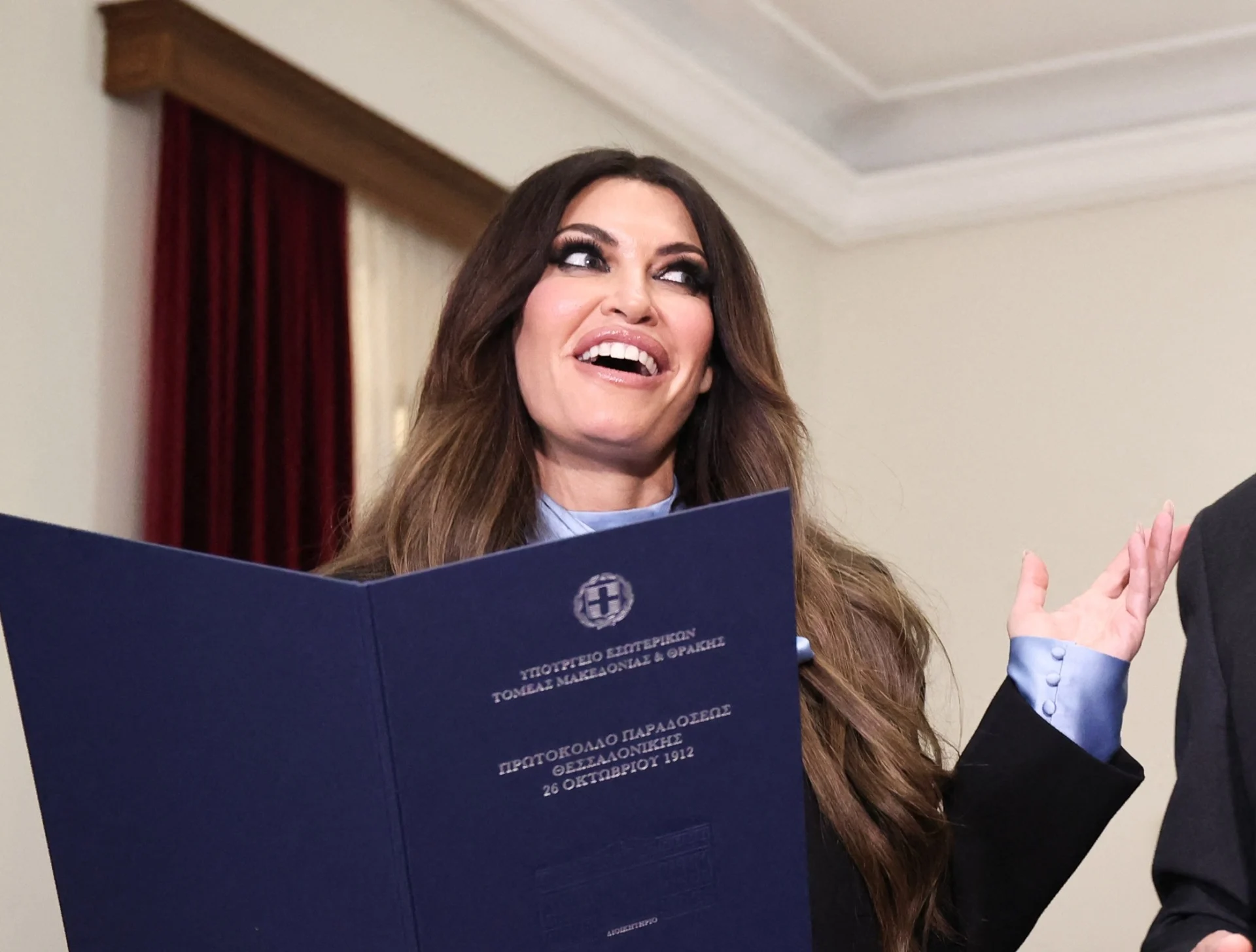 Kimberly Guilfoyle Reportedly Told the White House the Donor Texts Were AI-Generated